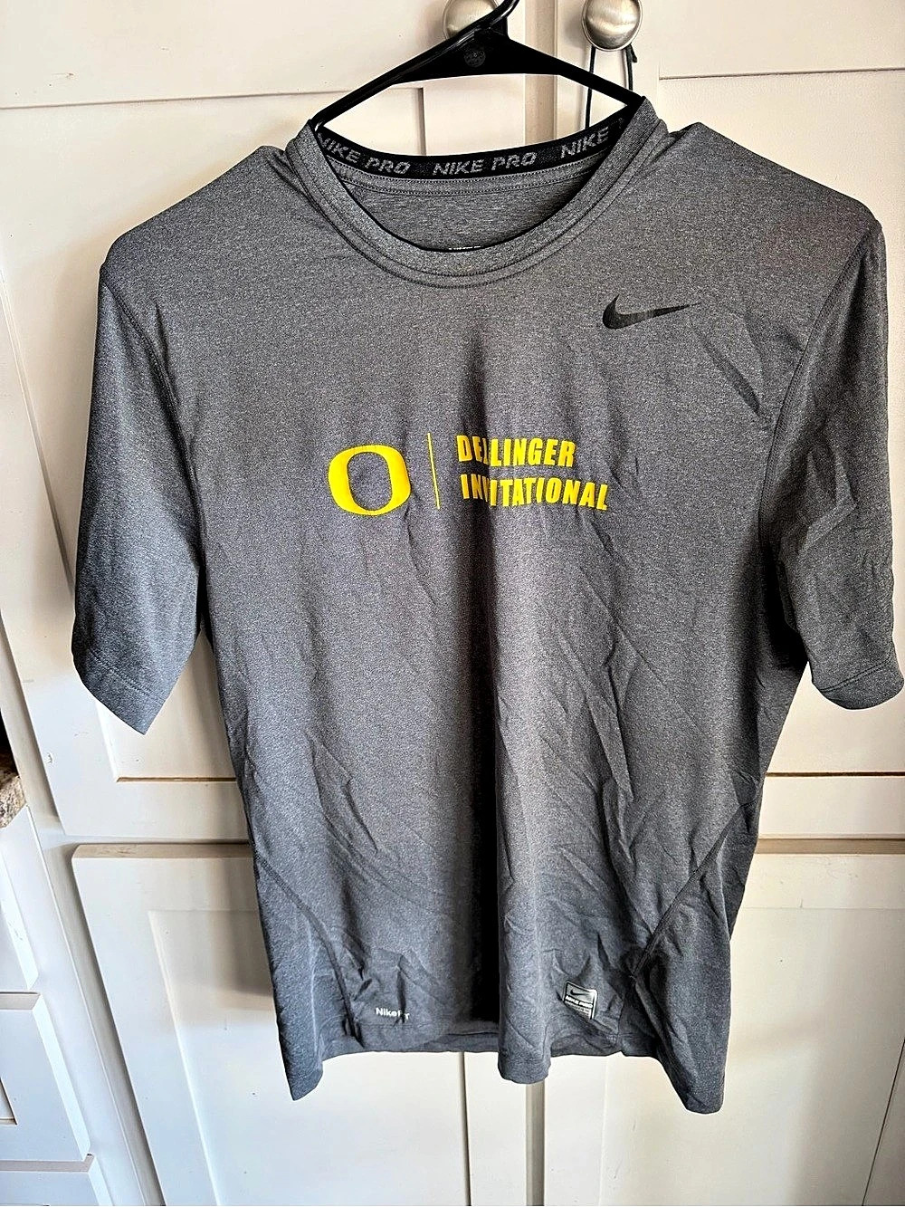 Nike Pro Limited Men's Performance Tee in Gray & Yellow Medium